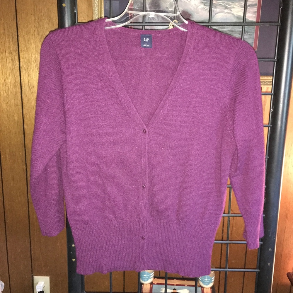 GAP Button V Neck Cardigan